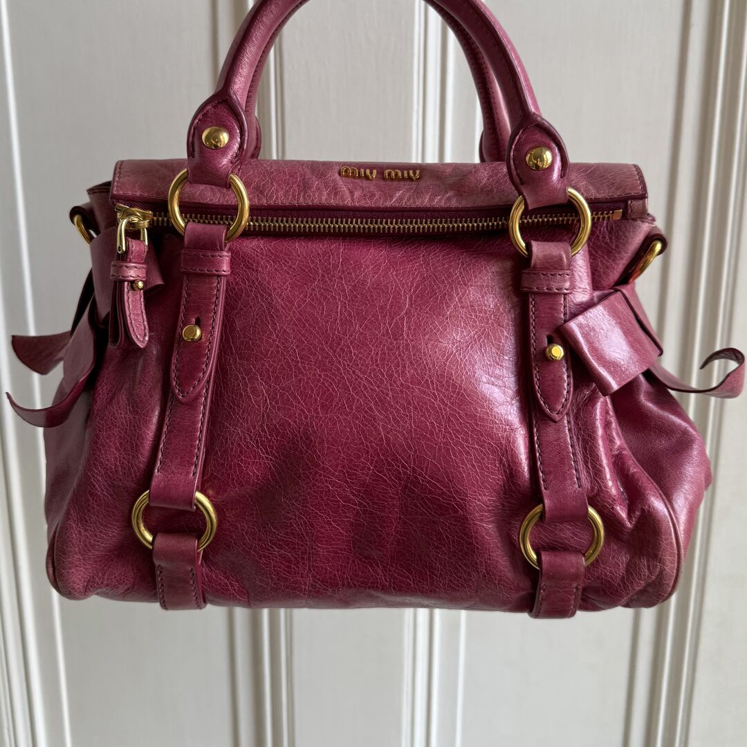 🔥 Authentic Miu Miu Mini Vitello Lux Pink Leather Handbag Pre-owned 🔥
