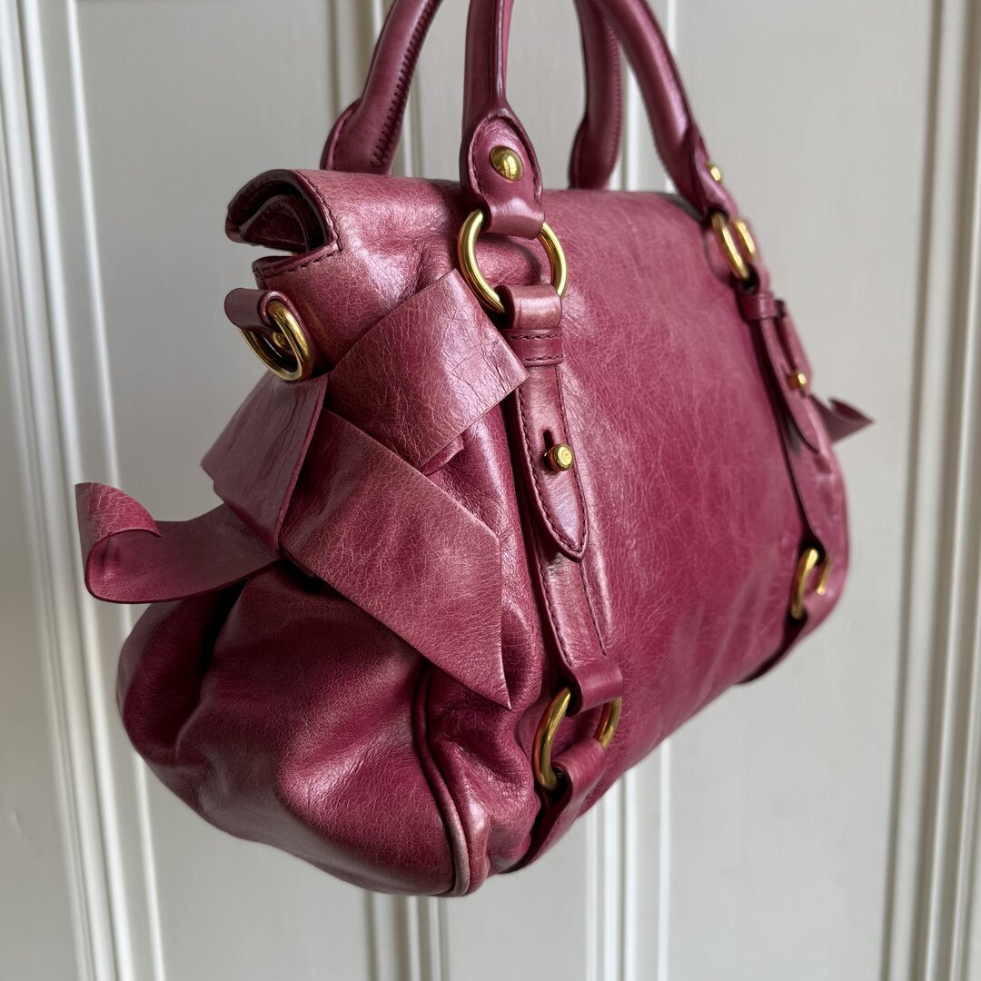 🔥 Authentic Miu Miu Mini Vitello Lux Pink Leather Handbag Pre-owned 🔥