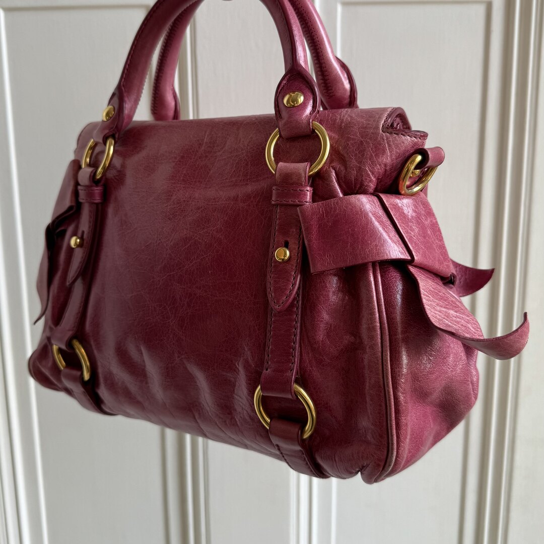 🔥 Authentic Miu Miu Mini Vitello Lux Pink Leather Handbag Pre-owned 🔥