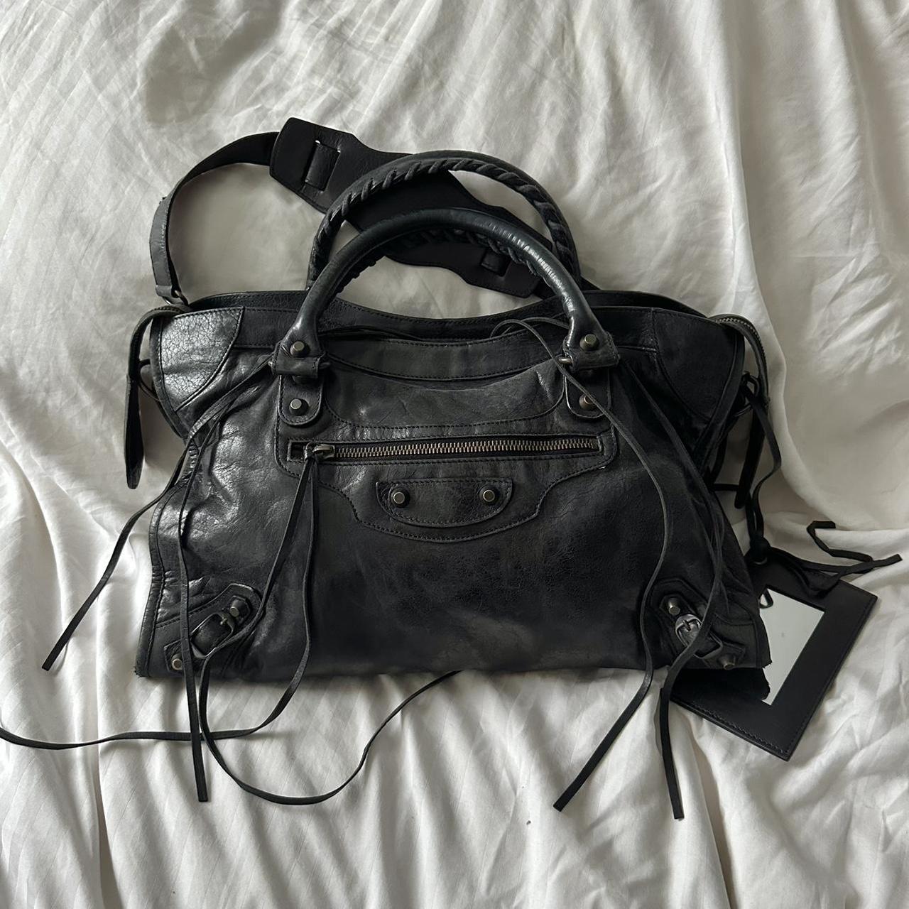 🔥 Authentic vintage balenciaga city bag Pre-owned 🔥