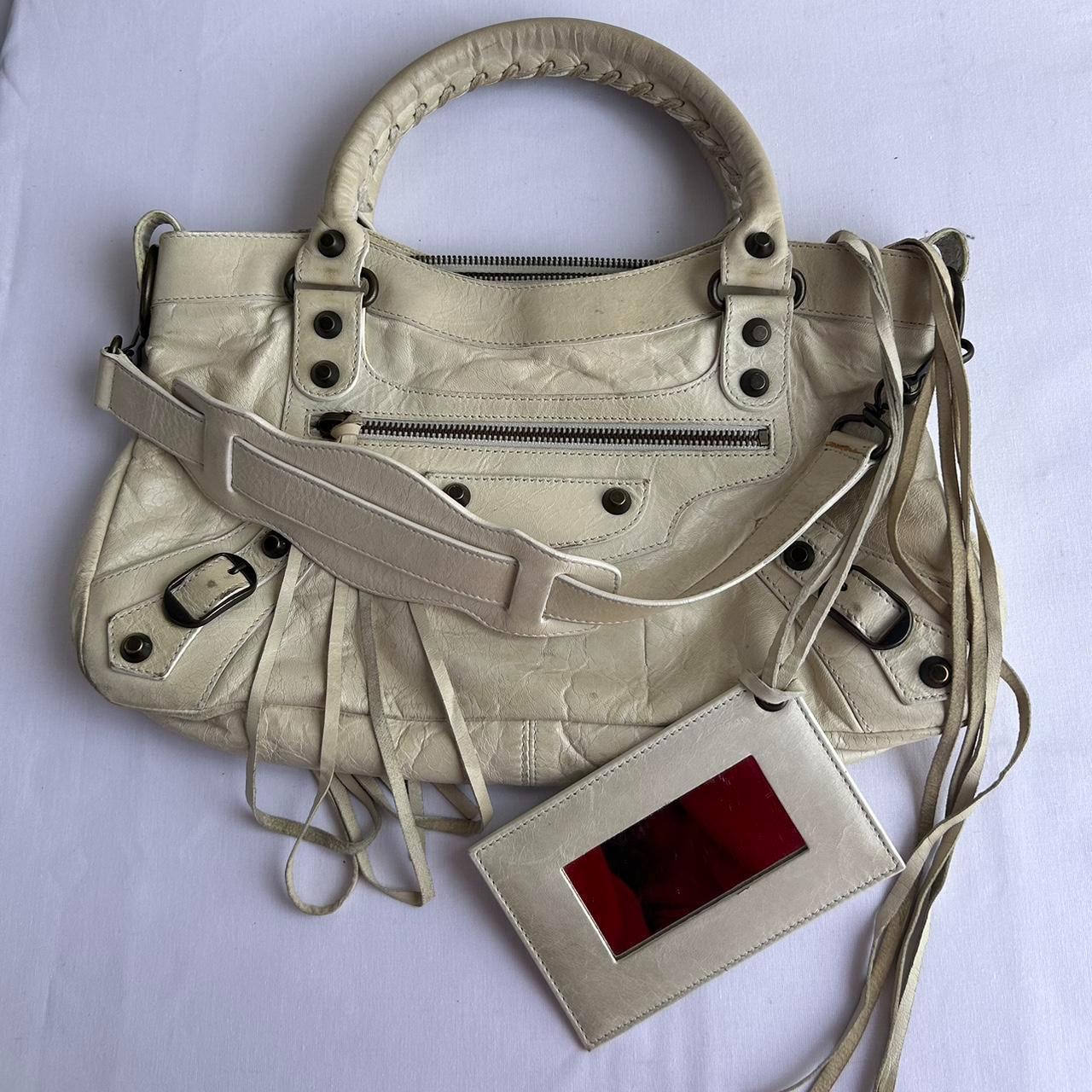 🔥 Authentic RARE Balenciaga ‘the first’ small/ medium city bag Pre-owned 🔥