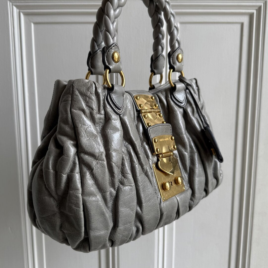 🔥 Authentic Miu Miu Matelasse Grey Leather Handbag Pre-owned 🔥