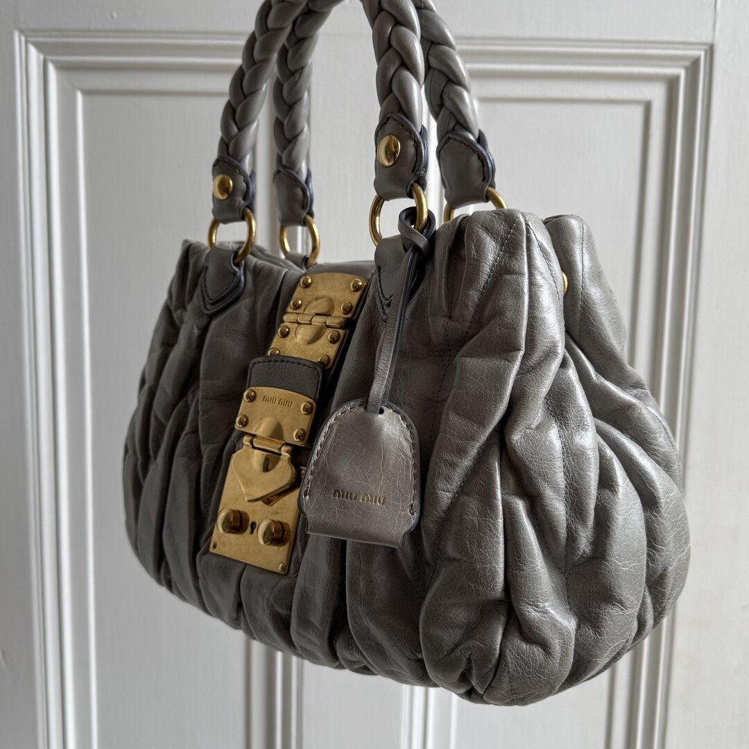 🔥 Authentic Miu Miu Matelasse Grey Leather Handbag Pre-owned 🔥
