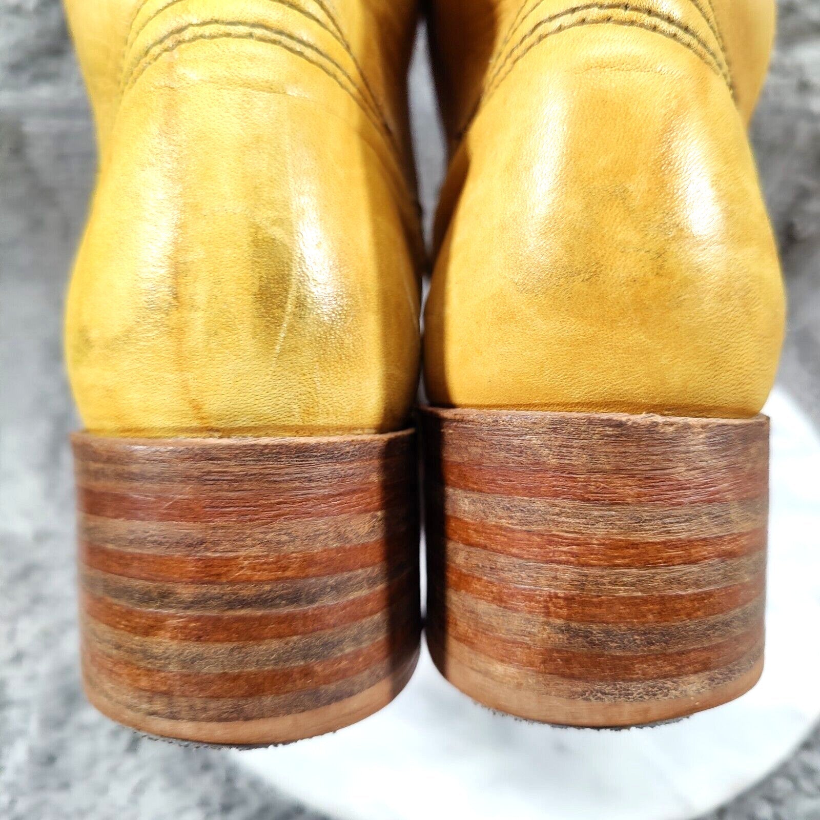 Frye Campus Banana Boots Womens 7.5 Yellow Square Toe 14L